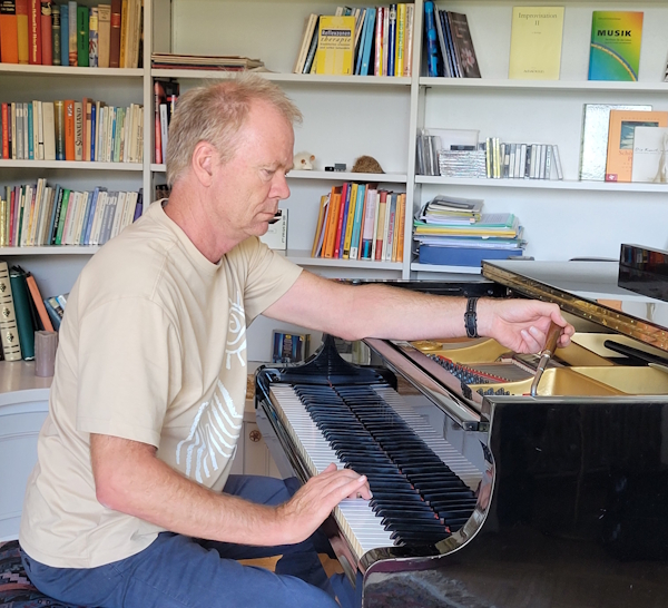 Klavierstimmen Bern Kurt Wieland